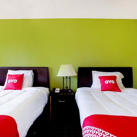 Oyo Hotel Pensacola I-10 & Hwy 29 Ferry Pass Eksteriør billede