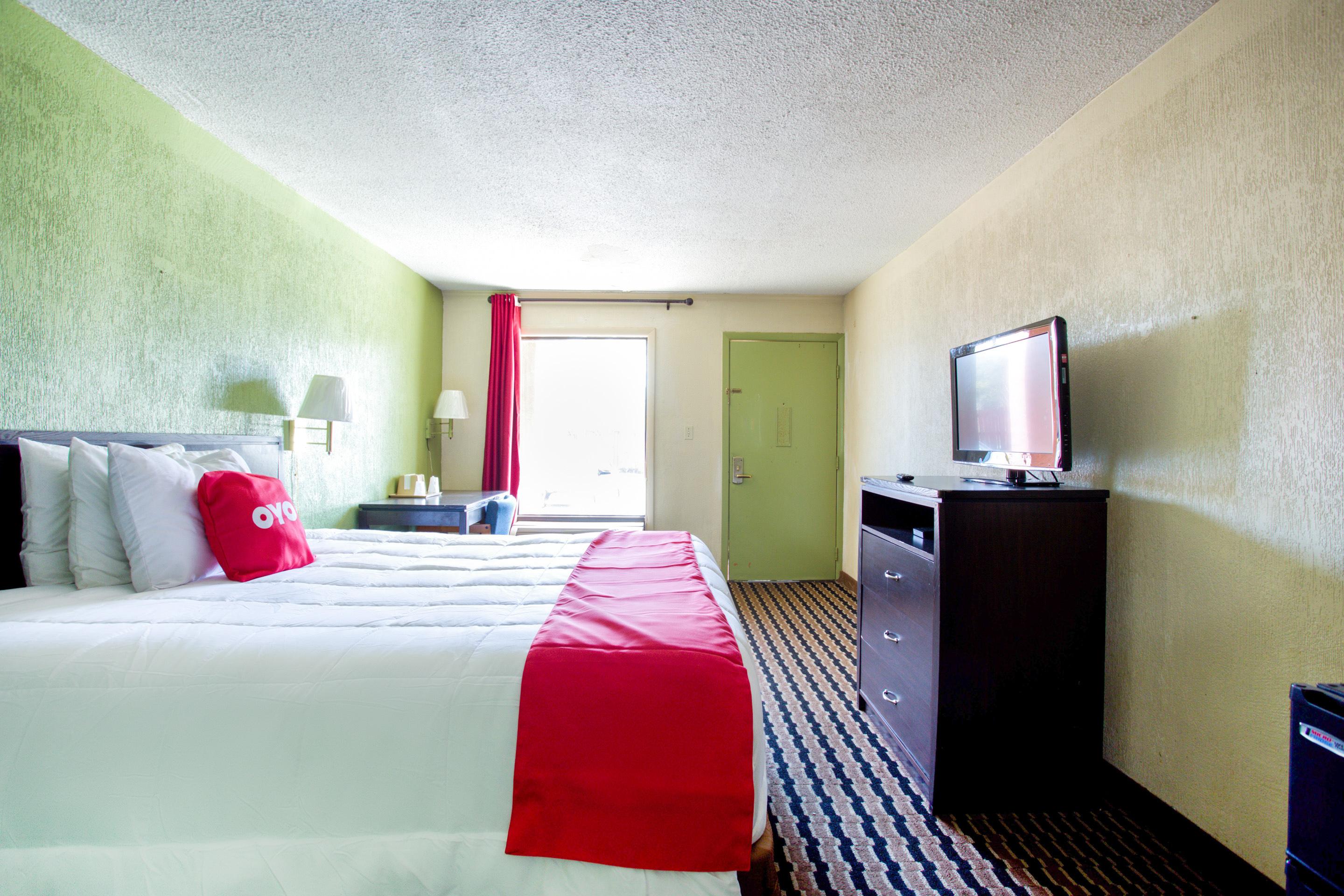 Oyo Hotel Pensacola I-10 & Hwy 29 Ferry Pass Eksteriør billede