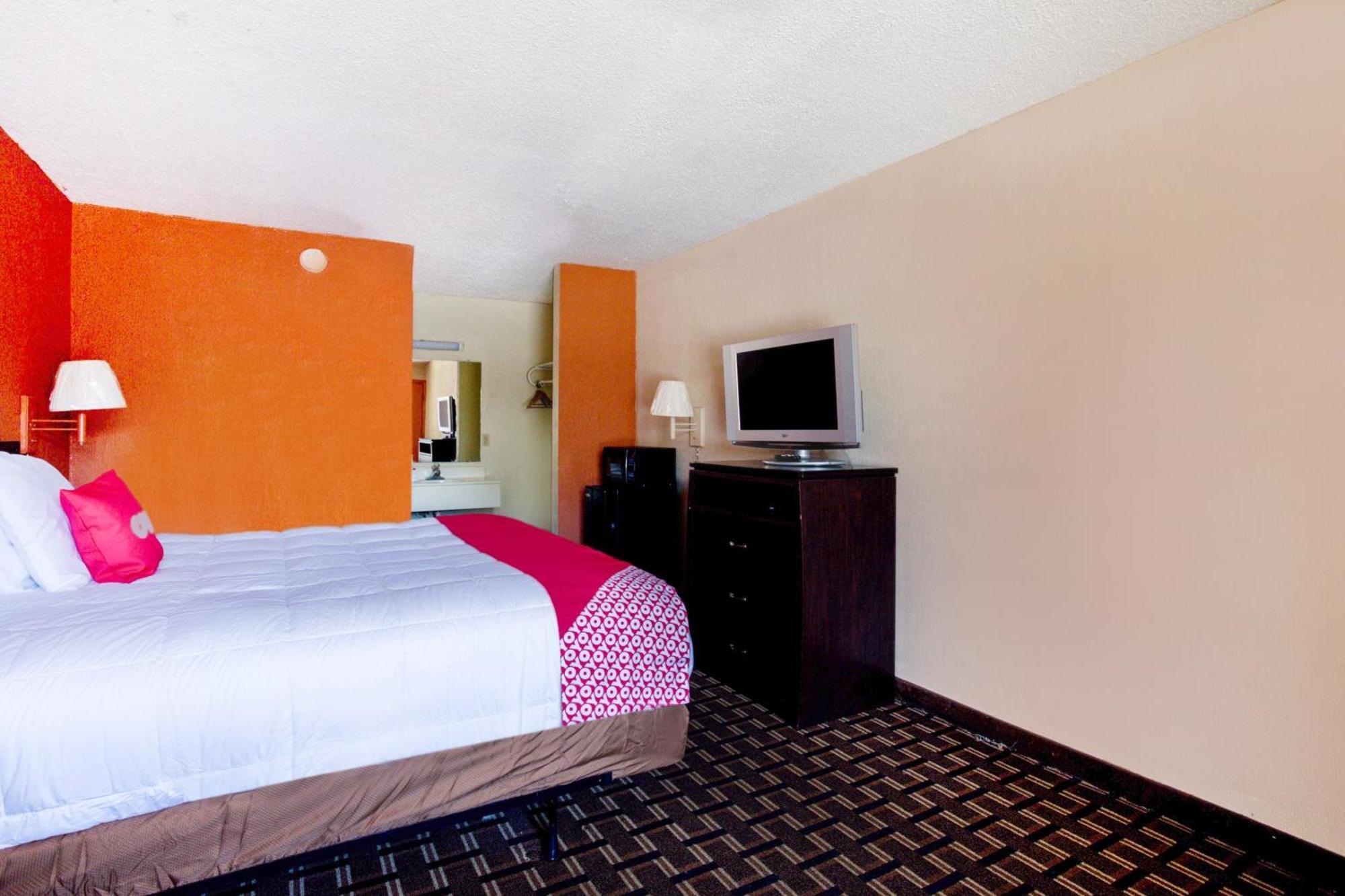 Oyo Hotel Pensacola I-10 & Hwy 29 Ferry Pass Eksteriør billede
